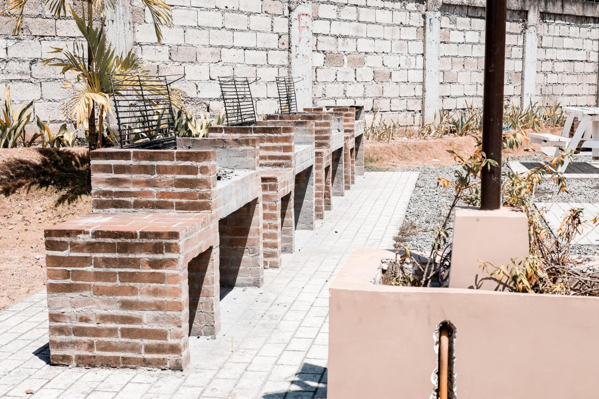 Vale'S Condo Haven Lapu-Lapu City Exterior foto