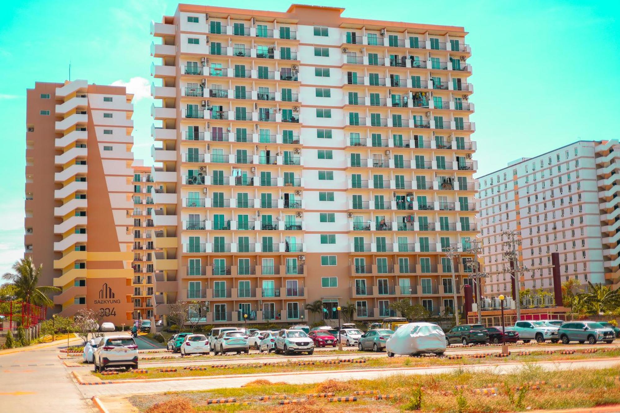 Vale'S Condo Haven Lapu-Lapu City Exterior foto